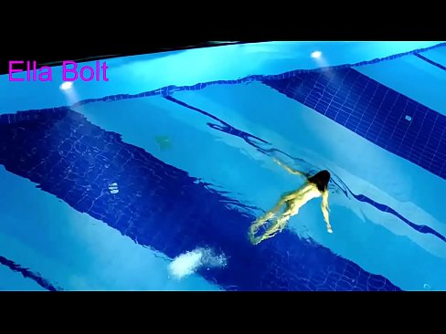 ❤️ Ich kann nicht aufhören zuzusehen, junge Blondine beim Nacktschwimmen im Pool des ELLA BOLT Resorts erwischt ❌ Quality sex bei uns de.pornochaturbate.ru ❌️